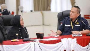 20250912_Walikota-Bontang-Neni-Moerniaeni-bersama-perwakilan-Dirjen-Migas-ESDM-Yunando.jpg