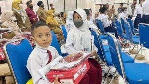 20250929-seragam-sekolah.jpg