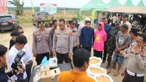 20250930_Panen-jagung-serentak-di-Desa-Girimukti-Kecamatan-Penajam-PPU.jpg