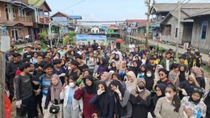 20250930_Pemuda-peduli-lingkungan-ambil-bagian-dalam-aksi-bersih-bersih-bersama-Pepelingasih.jpg