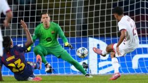 20251002_Barcelona-vs-PSG.jpg