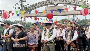 20251004_Adat-Mahakam-Ulu-di-Kaltim.jpg