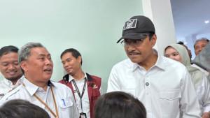 20251008_Menteri-Sosial-Gus-Ipul-saat-tinjau-Sekolah-Rakyat-SMAN-16-Samarinda.jpg