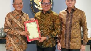 20251008_Walikota-Andi-Harun-lobi-Menteri-PUPR-untuk-pengendalian-banjir-Samarinda.jpg