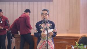20251010_Bupati-Kutim-Ardiansyah-Sulaiman-saat-melantik-tenaga-honorer-menjadi-P3K.jpg
