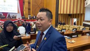 20251012_Ketua-Komisi-III-DPRD-Samarinda-Deni-Hakim-Anwar-bicara-soal-pembangunan-insinerator.jpg