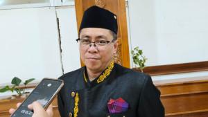 20251014_Kepala-Satpol-PP-Kutim-Fatah-Hidayat-menyebut-tambah-personel-lewat-outsorcing.jpg