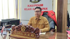 20251027_-Kasi-Pidum-Kejari-Balikpapan-Er-Handaya-Artha-Wijaya.jpg