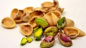 20251115_Kacang-Pistachio.jpg