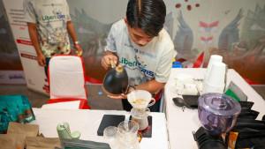 20251116_Festival-kopi-liberika-pertama-di-IKN-cetak-rekor-MURI.jpg