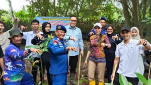 20252009_Dipolairud-Polda-Kaltim-Tanam-Mangrove.jpg