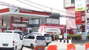 20252309_Antrean-di-SPBU-Balikpapan.jpg