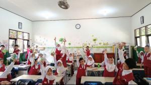 20252909_SDN-010-Balikpapan-Antusias-Sambut-MBG.jpg