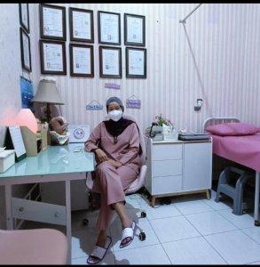 30072023-Bidan-dari-Klinik-Griya-Bunda-Sehat-Balikpapan-Neny-Rahmawati-SKeb.jpg