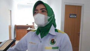 Anggota-Komisi-II-DPRD-Kota-Samarinda-Laila-Fatiha-saat-menanggapi.jpg