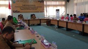 Asisten-Asisten-III-Kristina-Tening-membuka-Sosialisasi-Probosi.jpg