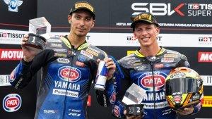 Catatan-waktu-yang-dibukukan-Razgatlioglu-dan-Locatelli-di-Superpole-WorldSBK.jpg