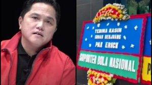 Erick-Thohir-dan-karangan-bunga-di-kantor-PSSI.jpg