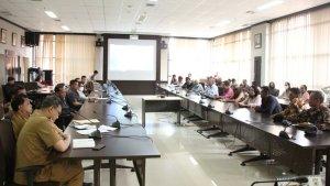 Komisi-III-DPRD-Kaltim-saat-rapat-dengar-pendapat-terkait-lahan-masyarakat-kawasan-hutan.jpg