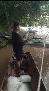 Nampak-para-tim-gabungan-bersama-warga-masih-melakukan-pencarian-terhadap.jpg
