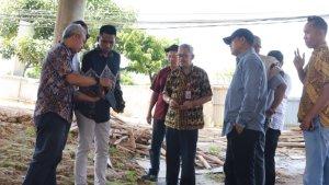 Pansus-meninjau-pembangunan-Gedung-Galeri-UMKM-di-Jalan-Marsma-R-Iswayudi-Sepinggan.jpg