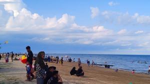 Pantai-lamaru-lebaran-2023.jpg