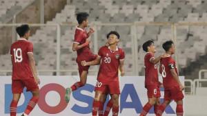 Pemain-Timnas-U20-Indonesia-sedang-melakukan-gol.jpg