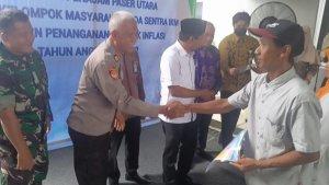 Penyaluran-bantuan-sosial-kepada-KPM-di-kecamatan-Penajam-beberapa-waktu-lalu.jpg