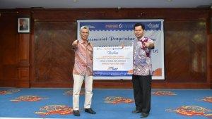 Pupuk-Kaltim-menyalurkan-bantuan-tiga-unit-kaki-palsu.jpg