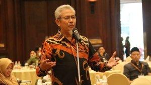 Wakil-Ketua-BK-DPRD-Kaltim-Harun-Al-Rasyid-saat-mengikuti-acara-Seminar-Nasional.jpg