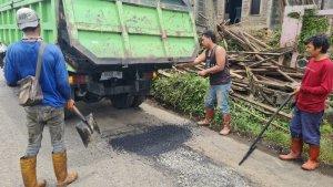 aplikasi-Jalan-Cantik-Pemerintah-Provinsi-Jawa-Tengah-merespons-cepat-aduan-jalan-rusak.jpg