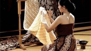 batikdanblogspotcom-ilustrasi-membatik.jpg