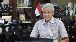 gubernur-jawa-tengah-ganjar-pranowo-saat-menjadi-narasumber-webinar-gelaran-kpk.jpg