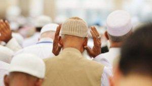 ilusstrasi-salat-berjamaan.jpg