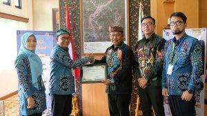 kepala-kpp-tanjung-redeb.jpg