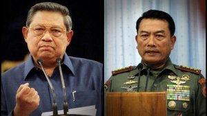 moeldoko-saat-jadi-panglima-tni-dan-susilo-bambang-yudhoyono.jpg