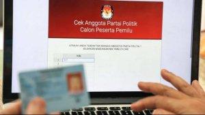 periksa-identitas-KPU.jpg