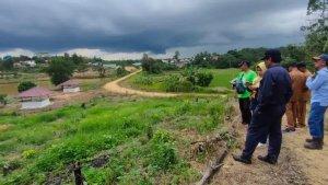 rombongan-distan-dispar-kutim-dan-pt-gam-melakukan-kunjungan-ke-lokasi-agrowisata.jpg