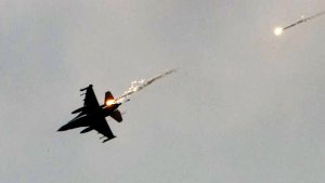 taiwan-kebingungan-mencari-sebuah-pesawat-tempur-f-16-hilang-dalam-latihan-rutin_20180604_175926.jpg