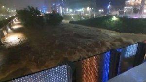 video-banjir-bandang-di-korsel.jpg