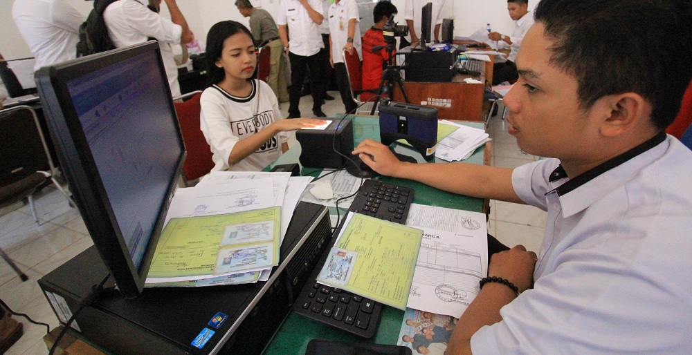 2.694 Pemilih Pemula pada Pemilu 2024 di Berau Belum Punya e-KTP, Disdukcapil Jemput Bola