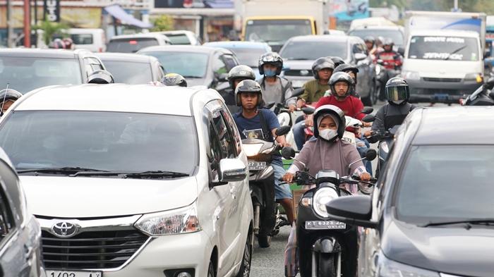 Efek IKN Nusantara di Balikpapan Makin Macet, Angkutan Massal jadi Pilihan Dibanding Mobil Listrik