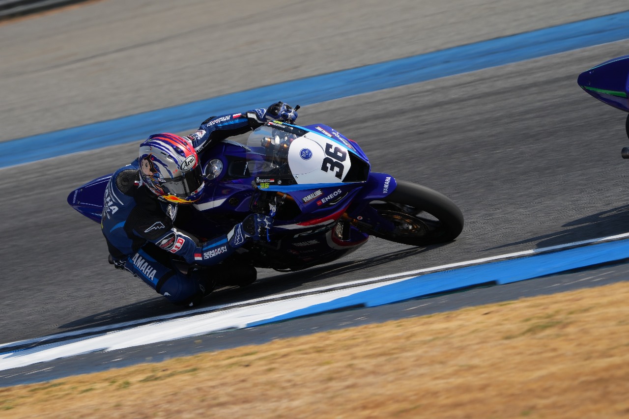 Para Pembalap Tim Yamaha Racing Indonesia Optimistis Raih Poin Maksimal di ARRC 2023 China - 20231103-2.jpg