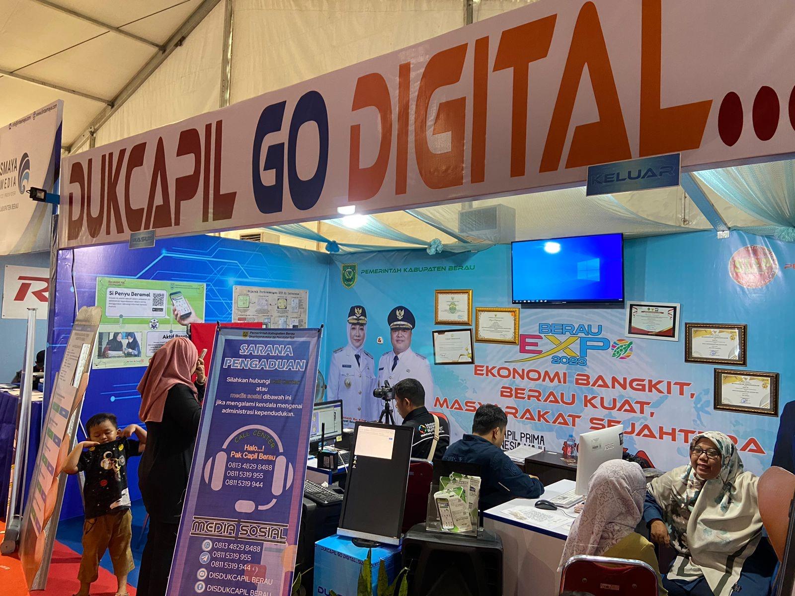Warga Bisa Cetak Ulang KTP dan Konsultasi Kependudukan di Stan Disdukcapil pada Berau Expo 2023