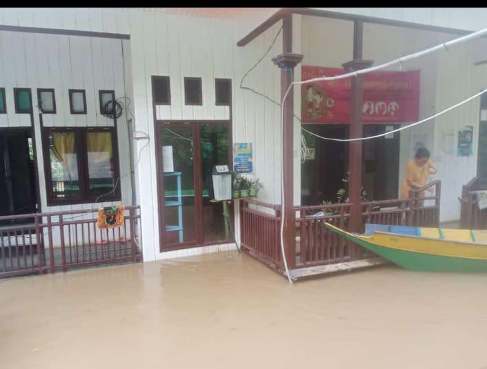 20231127_Banjir-di-kampung-Noha-Tivab.jpg