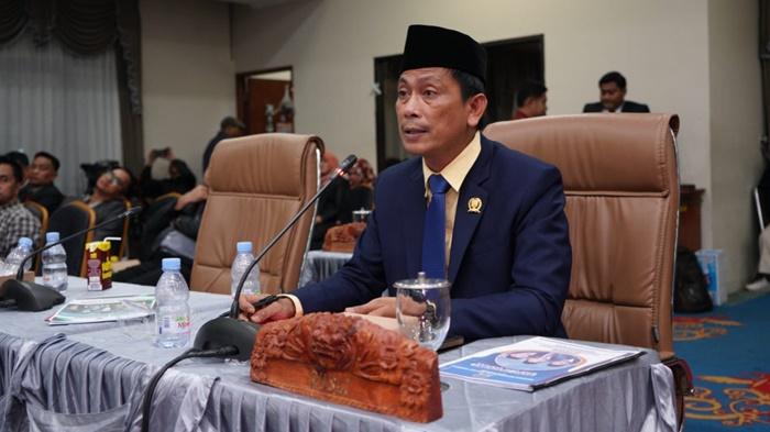 20231212_Anggota-Badan-Pembentukan-Peraturan-Daerah-DPRD-Bontang-Bakhtiar-Wakkang.jpg