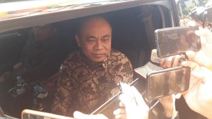 Jokowi Diisukan Dukung Prabowo-Gibran, Ketua Projo: Masa Sesuatu yang Jelas, Kita Perjelas Lagi Sih