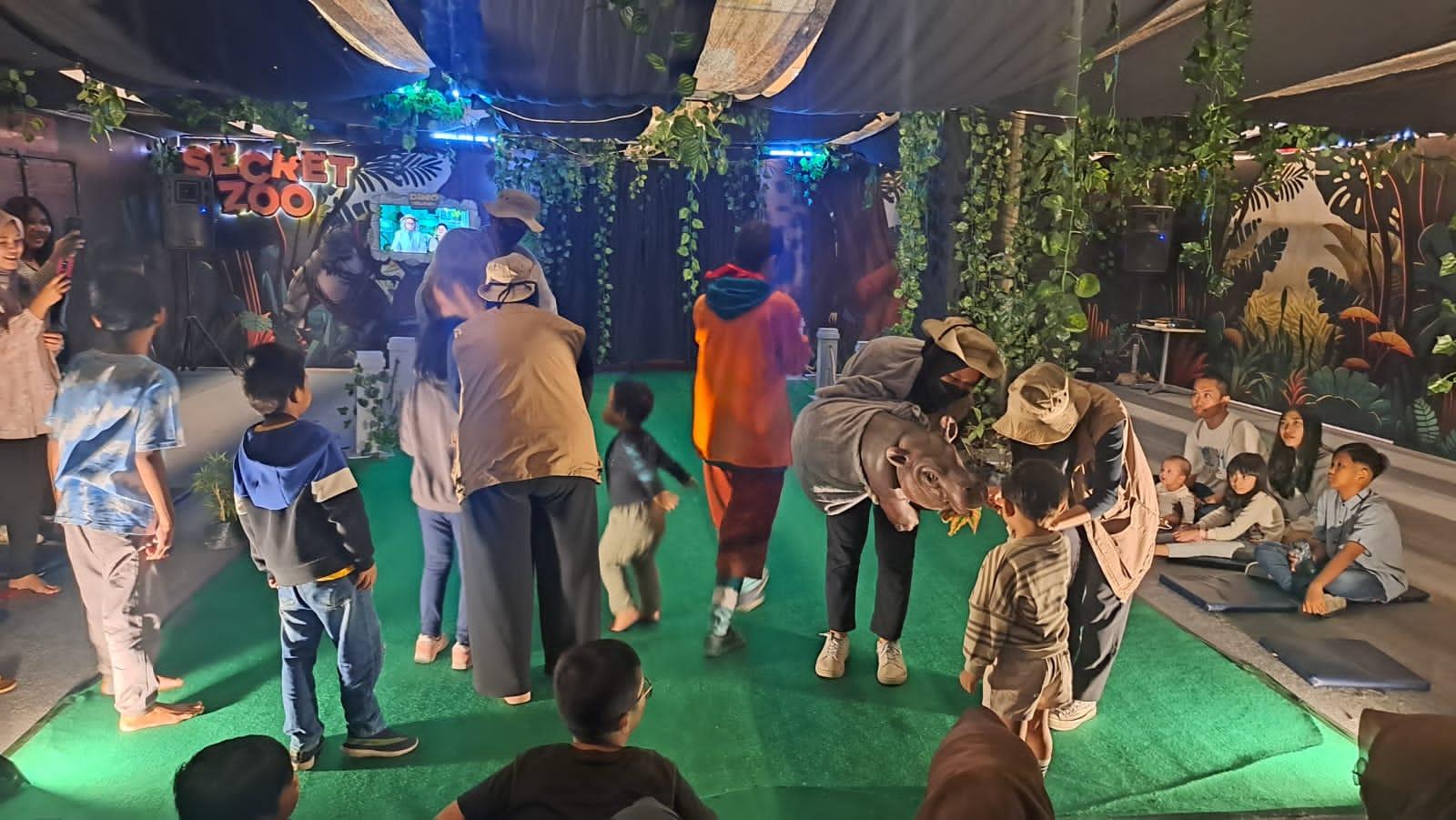 20240107-Suasana-Wahana-Interaktif-dengan-Hewan-Purba.jpg