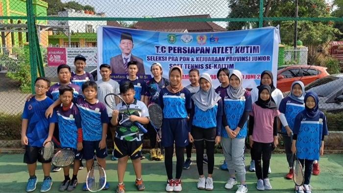 20240108_Atlet-soft-tennis-Kaltim-saat-sesi-latihan-bersama.jpg