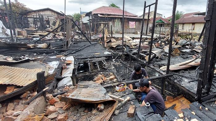 20240119_Puing-puing-rumah-di-Jalan-Pattimura-RT-13-Samarinda.jpg